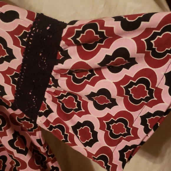 Top - Picture 3 of 3